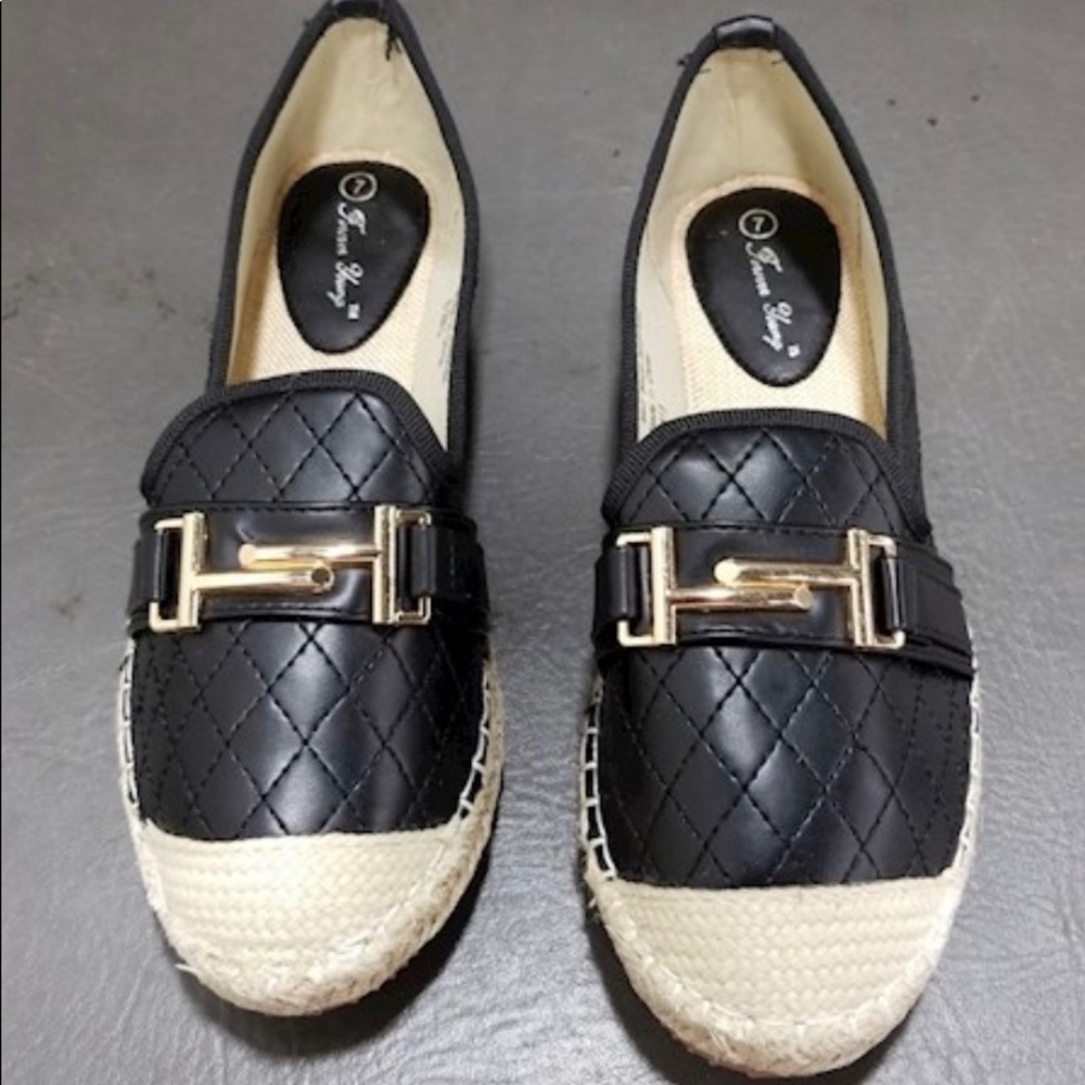 FOREVER YOUNG Jacob's Espadrille Flats 7  💫NWOT